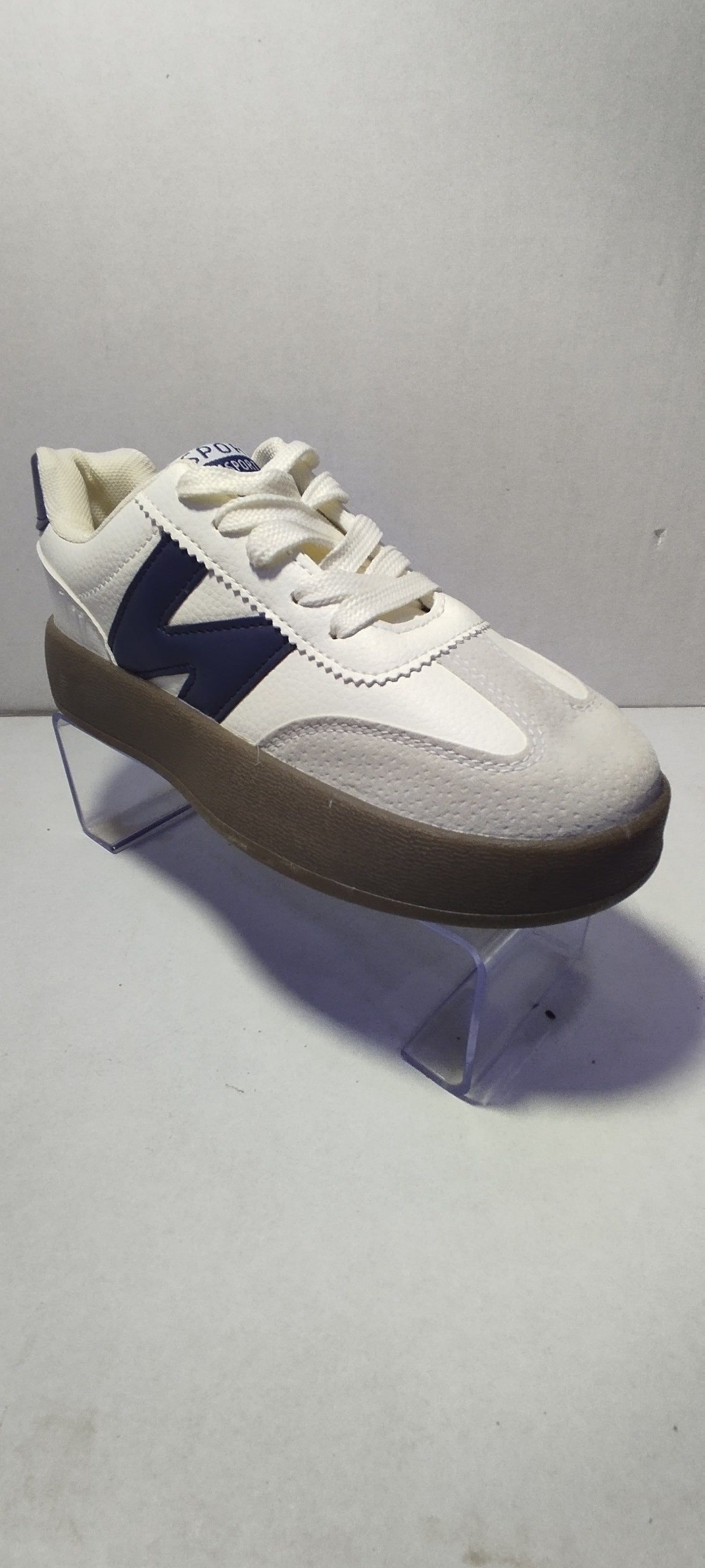 Baskets enfant vintage